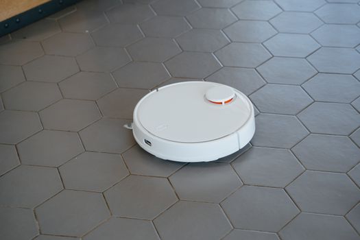 Gambar Xiaomi Robot Vacuum E10 Plus